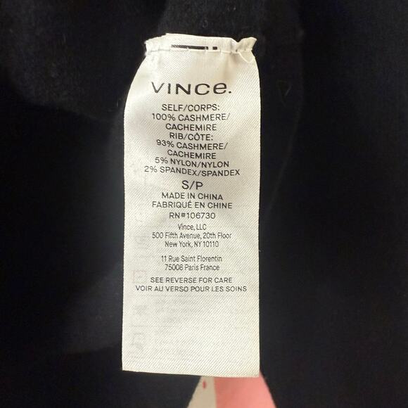 NWOT Vince Classic Crewneck Cashmere Sweater In Black Size Small - Picture 12 of 13